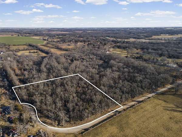 8 Acres of Residential Land for Sale in Butler, Missouri