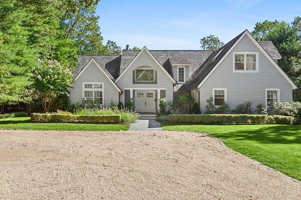 1.66 Acres of Residential Land with Home for Sale in East Hampton, New York