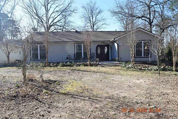 2.15 Acres of Land with Home for Sale in Pearcy, Arkansas