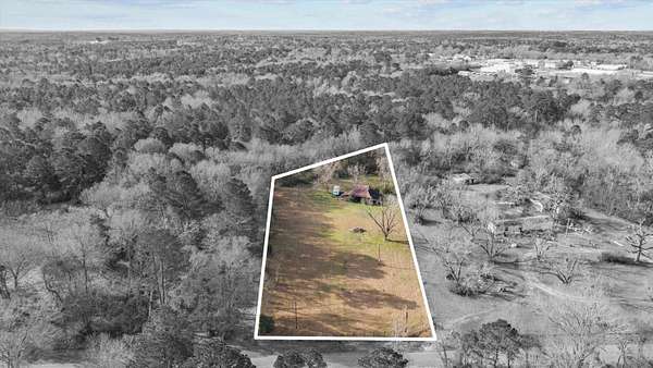 1.53 Acres of Residential Land for Sale in Overton, Texas