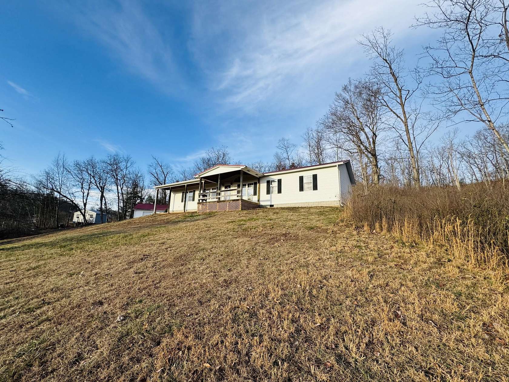 12 Acres of Recreational Land with Home for Sale in Winchester, Kentucky