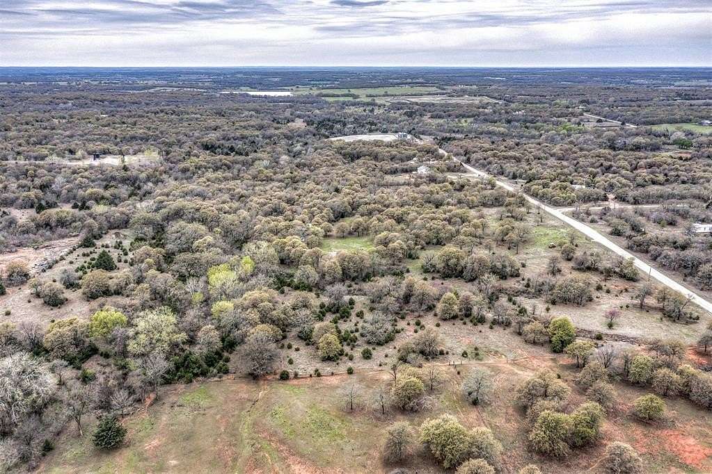 7.5 Acres of Land for Sale in Dibble, Oklahoma
