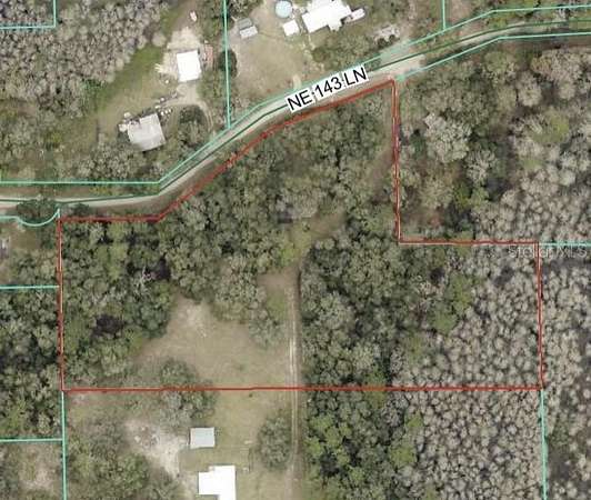 4.82 Acres of Residential Land with Home for Sale in Fort McCoy, Florida