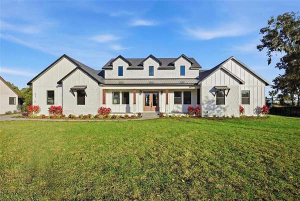 1.89 Acres of Residential Land with Home for Sale in Plant City, Florida