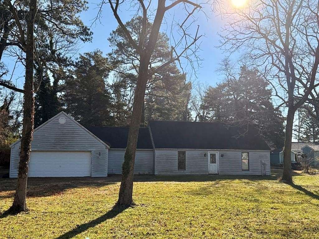 4 Acres of Land with Home for Sale in Quinby, Virginia