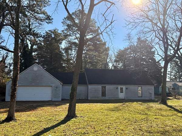 4 Acres of Residential Land with Home for Sale in Quinby, Virginia