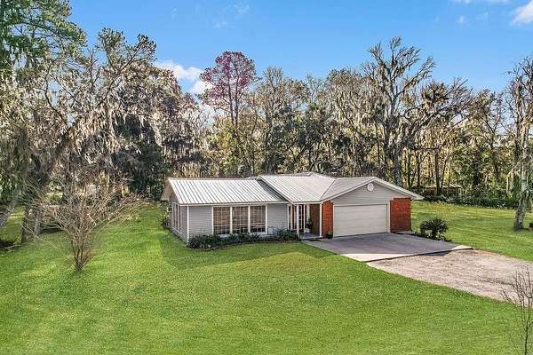 2 Acres of Residential Land with Home for Sale in Brunswick, Georgia