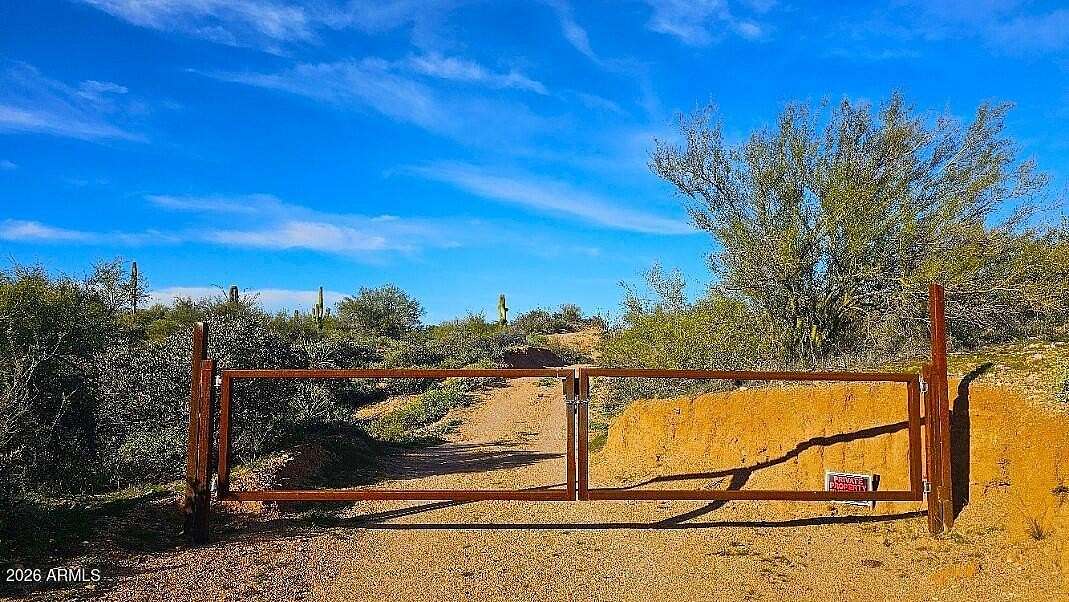 4.6 Acres of Residential Land for Sale in Scottsdale, Arizona