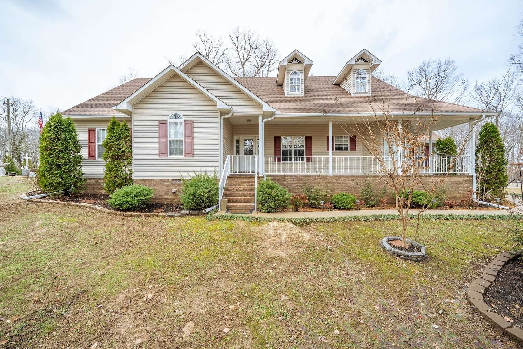 1.54 Acres of Land with Home for Sale in Savannah, Tennessee