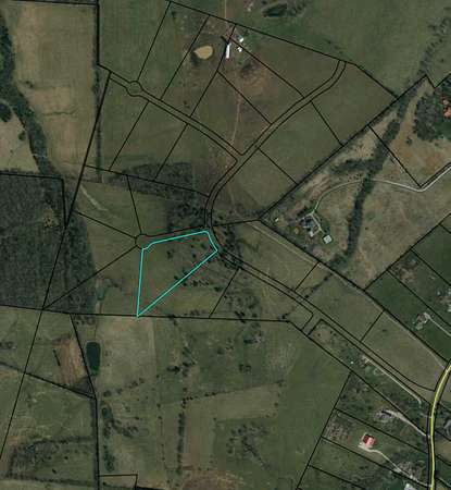 5 Acres of Residential Land for Sale in Wilmore, Kentucky