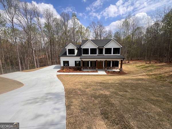 2.35 Acres of Land with Home for Sale in Demorest, Georgia
