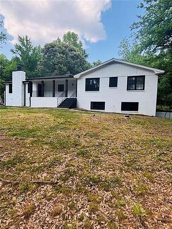 1.59 Acres of Land with Home for Sale in Fayetteville, Georgia