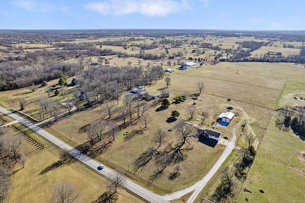 10 Acres of Residential Land with Home for Sale in Battlefield, Missouri