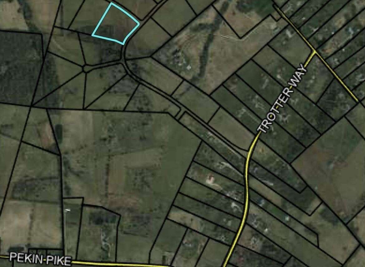 5 Acres of Residential Land for Sale in Wilmore, Kentucky