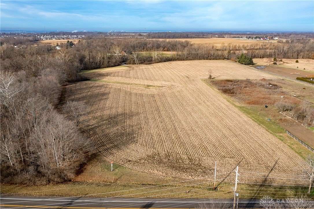 15.1 Acres of Land for Sale in Franklin, Ohio