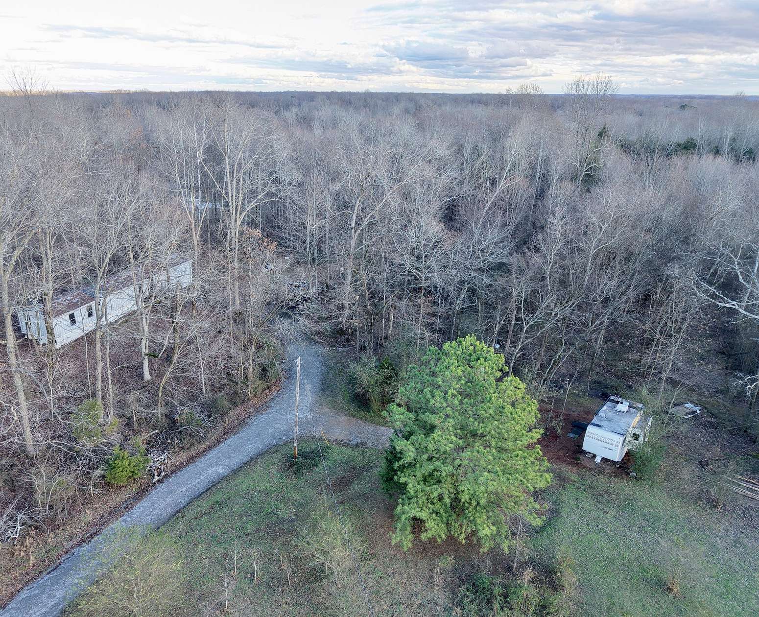7.32 Acres of Residential Land for Sale in Charlotte, Tennessee