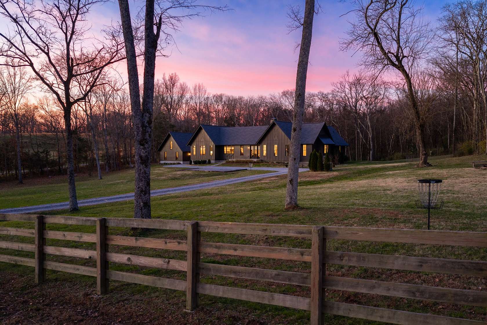 11.4 Acres of Land with Home for Sale in Franklin, Tennessee