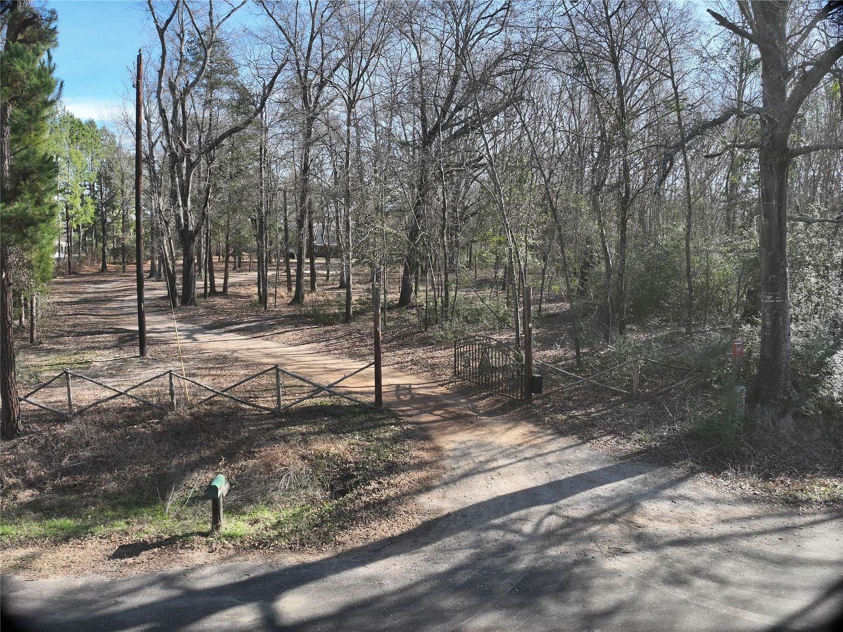 80.9 Acres of Recreational & Residential Land for Sale in Quitman, Texas