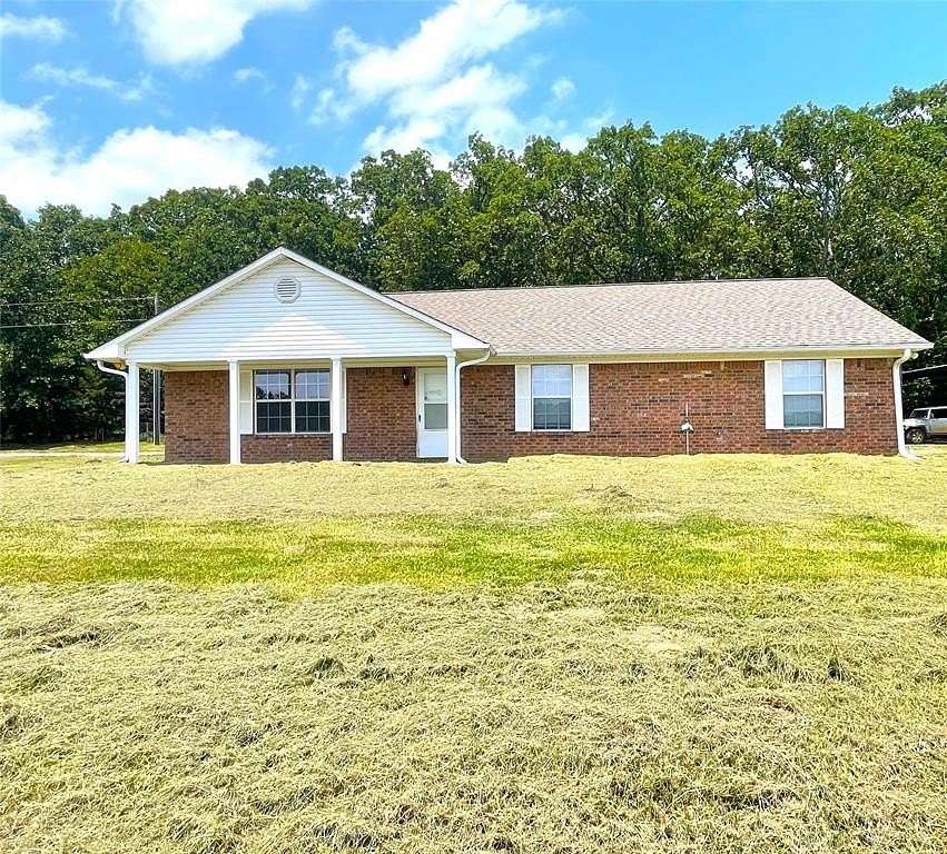 3 Acres of Residential Land for Sale in Avery, Texas