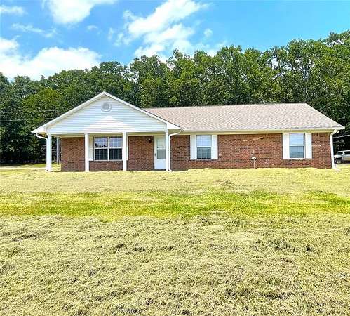 3 Acres of Residential Land for Sale in Avery, Texas