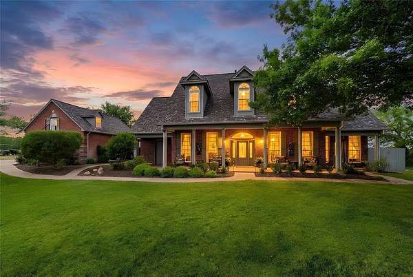 6.74 Acres of Land with Home for Sale in Aledo, Texas