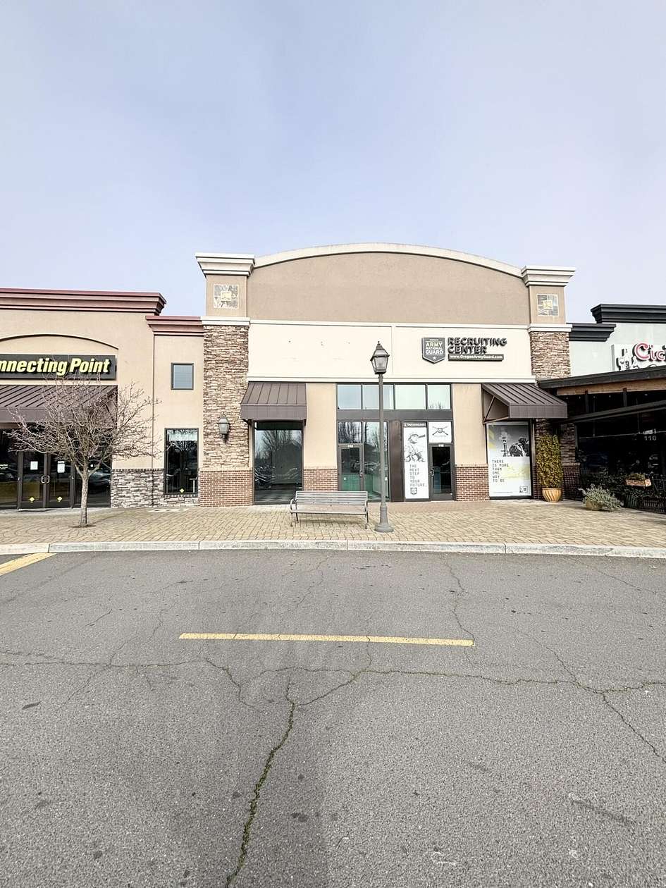 3.73 Acres of Commercial Land for Lease in Medford, Oregon