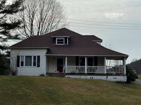 2 Acres of Residential Land with Home for Sale in North Tazewell, Virginia