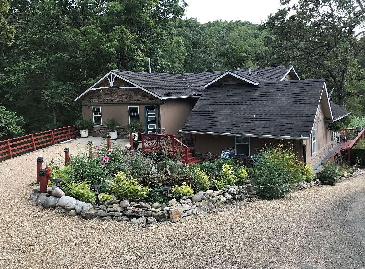 3.54 Acres of Residential Land with Home for Sale in Kimberling City, Missouri