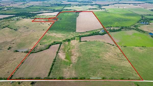 291 Acres of Mixed-Use Land for Sale in Bruceville-Eddy, Texas