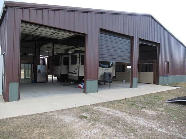 7.29 Acres of Land for Sale in Lone Oak, Texas