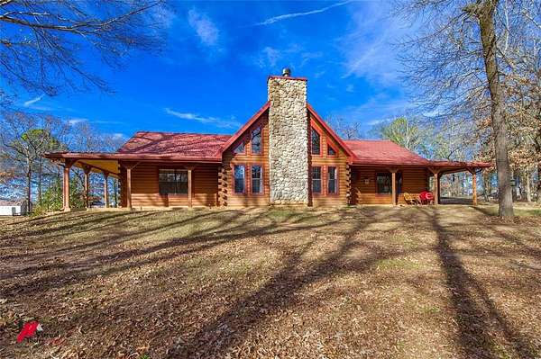 4 Acres of Residential Land with Home for Sale in Stonewall, Louisiana