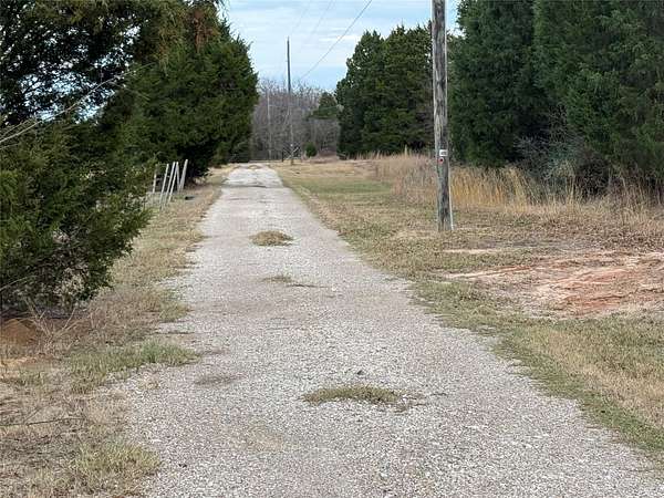 26.2 Acres of Land for Sale in Malakoff, Texas