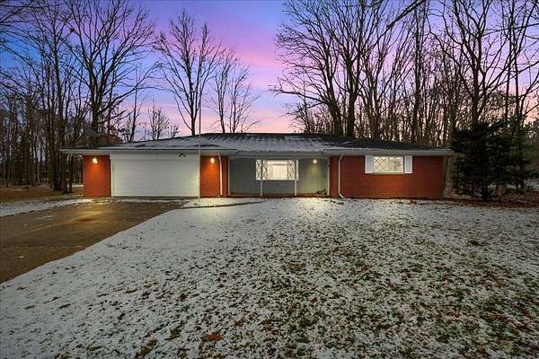 33.6 Acres of Land with Home for Sale in Saginaw, Michigan