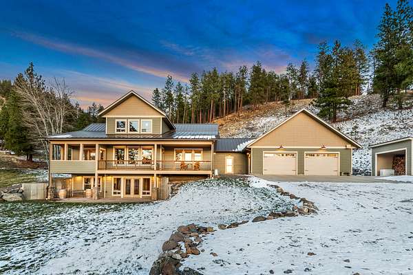 103 Acres of Land with Home for Sale in Union, Oregon