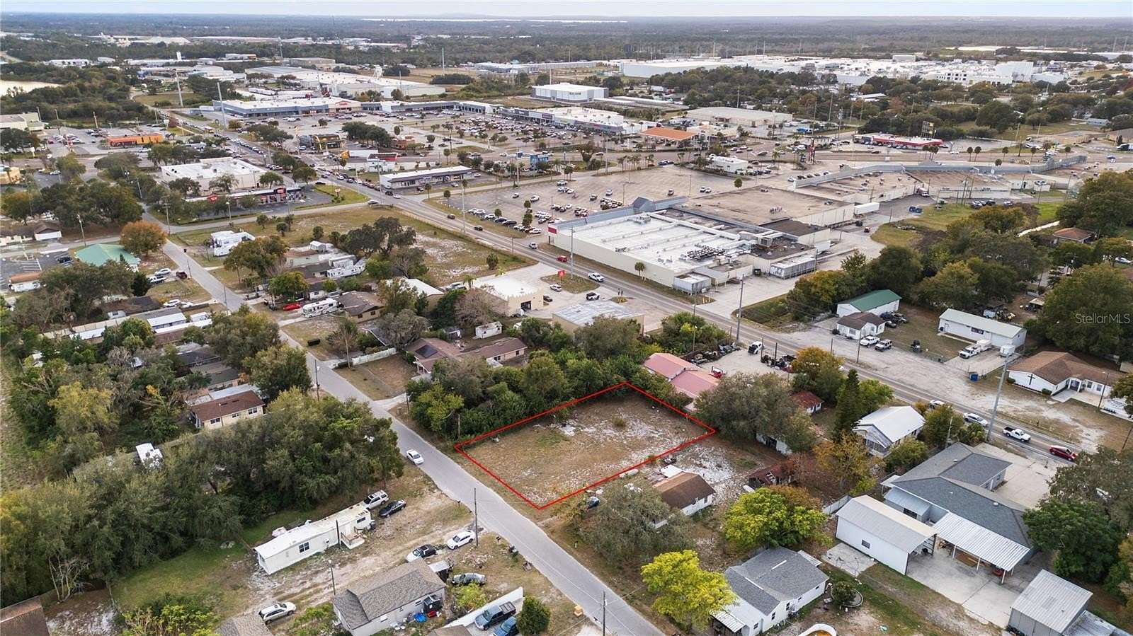 0.26 Acres of Residential Land for Sale in Auburndale, Florida
