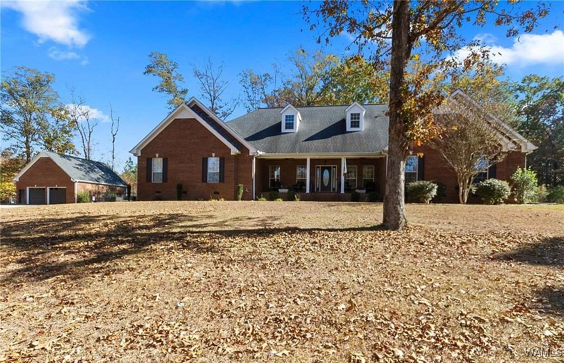 8.15 Acres of Land with Home for Sale in Centreville, Alabama