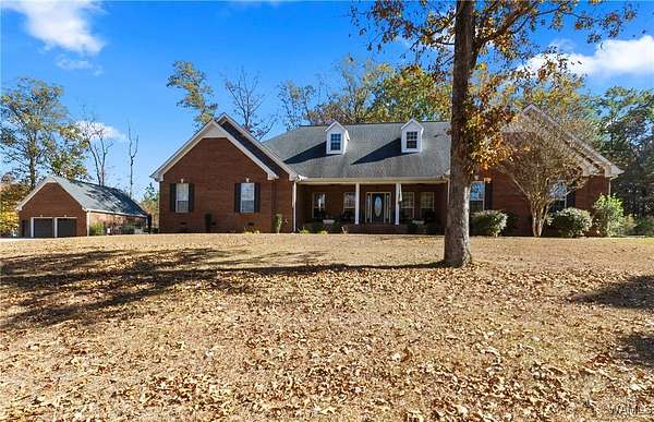 8.15 Acres of Residential Land with Home for Sale in Centreville, Alabama