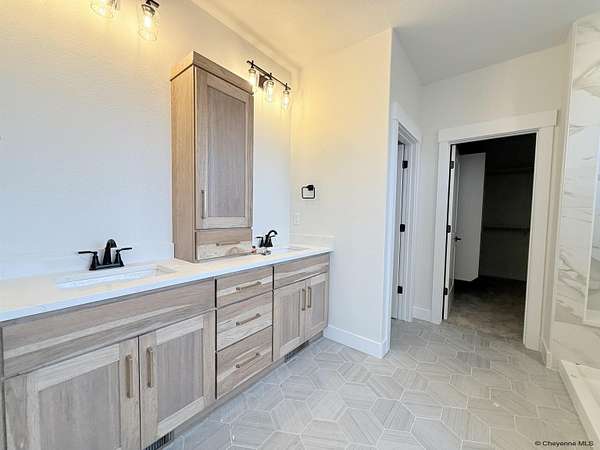 7 Acres of Land with Home for Sale in Cheyenne, Wyoming