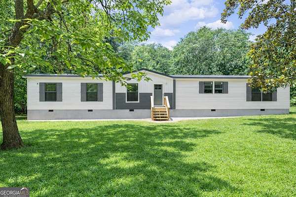 2 Acres of Land with Home for Sale in Eatonton, Georgia