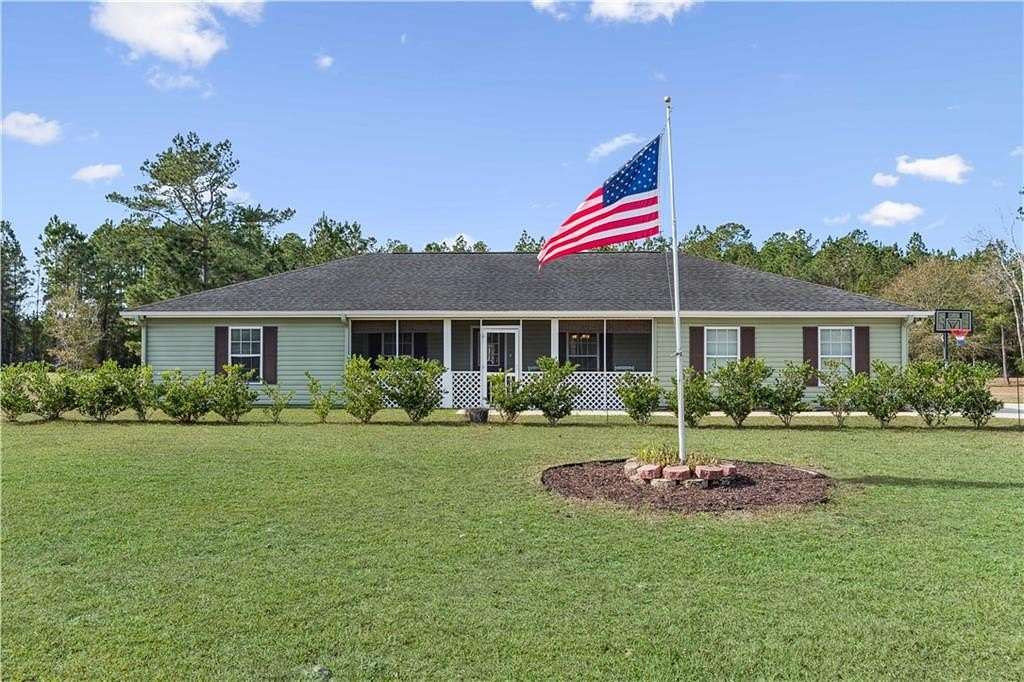 3 Acres of Residential Land with Home for Sale in Woodbine, Georgia