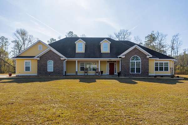 11.7 Acres of Recreational Land with Home for Sale in Valdosta, Georgia