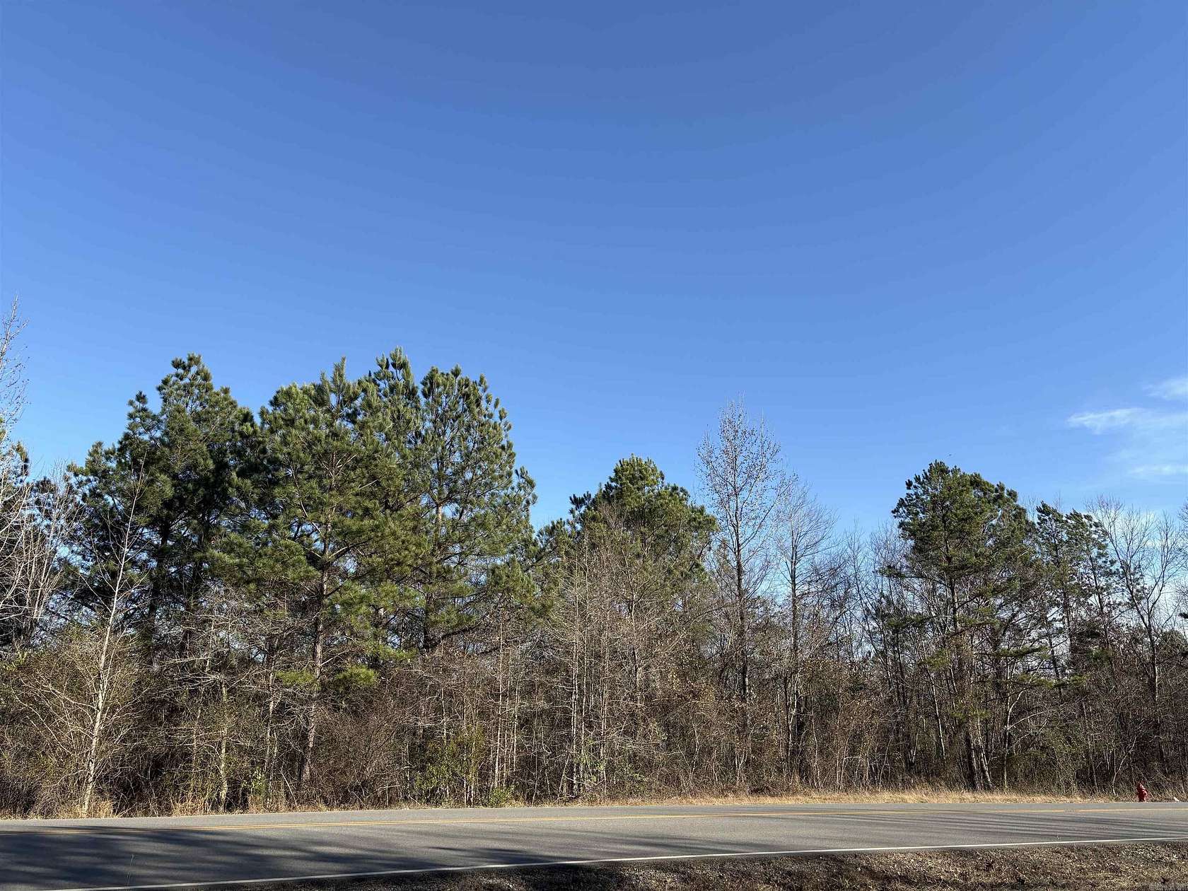 0.96 Acres of Residential Land for Sale in Bauxite, Arkansas