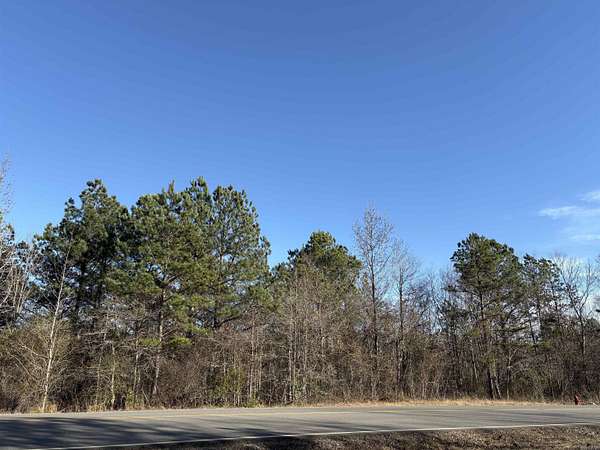 0.96 Acres of Residential Land for Sale in Bauxite, Arkansas