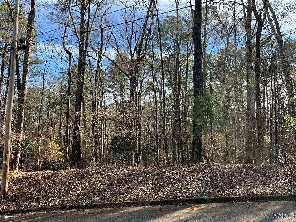 0.37 Acres of Land for Sale in Tuscaloosa, Alabama
