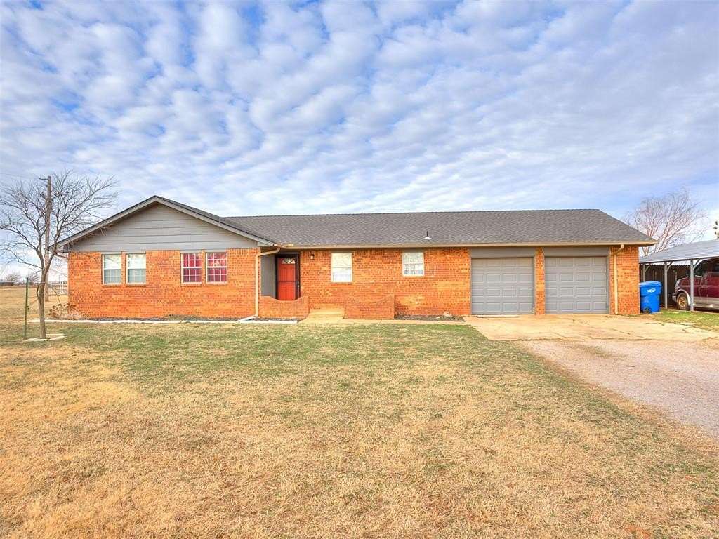 4.47 Acres of Land with Home for Sale in Piedmont, Oklahoma