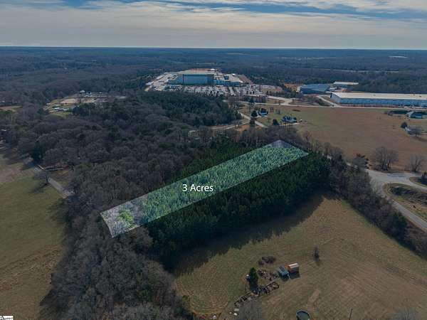 3 Acres of Residential Land for Sale in Williamston, South Carolina