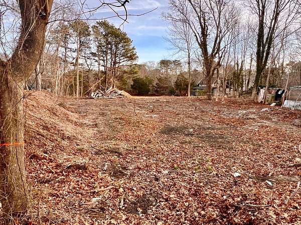 0.39 Acres of Residential Land for Sale in Oak Bluffs, Massachusetts