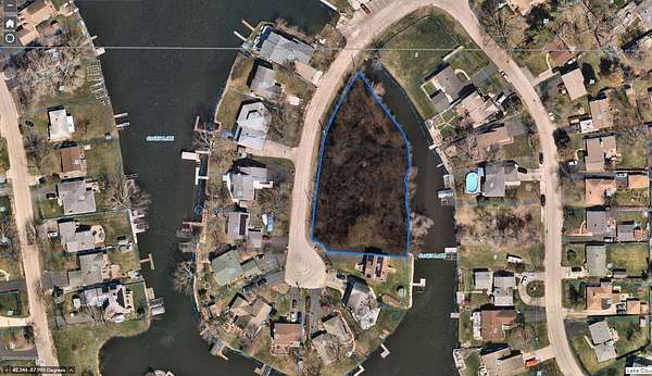 Residential Land for Sale in Grayslake, Illinois