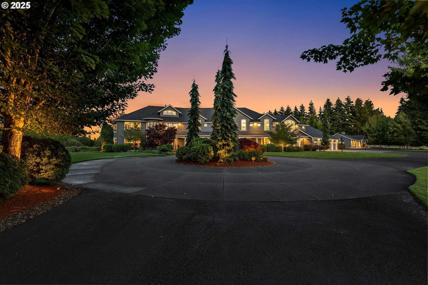 6.53 Acres of Residential Land with Home for Sale in Vancouver, Washington