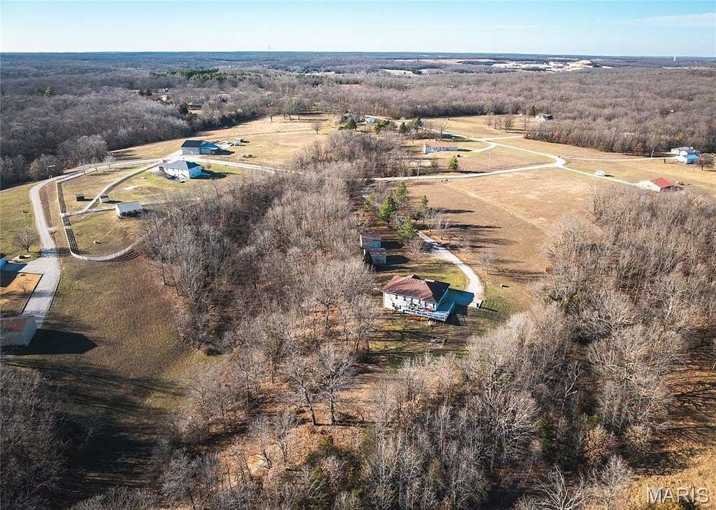 3.39 Acres of Residential Land with Home for Sale in Lebanon, Missouri